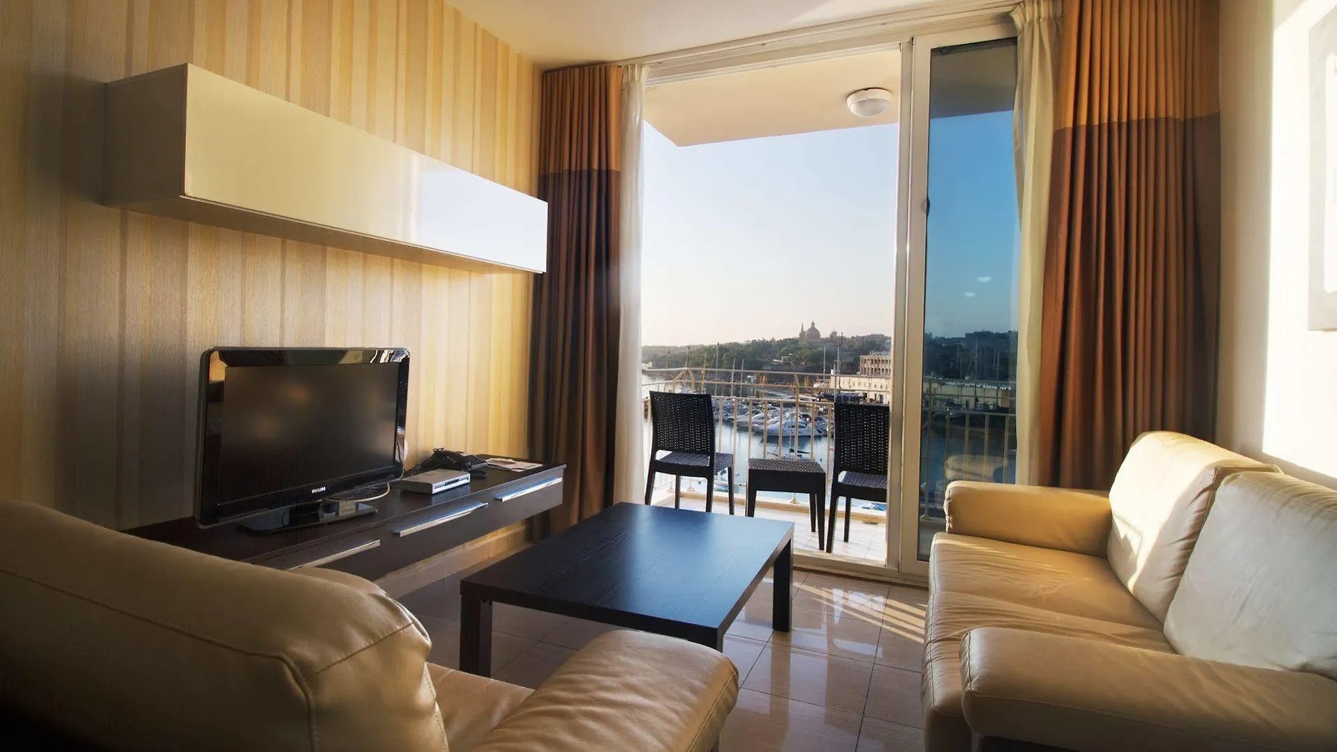 Blubay Apartments By St Hotels Gzira 3*,  Malta