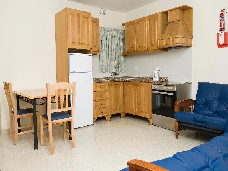 Ξενοδοχείο με διαμερίσματα Blubay Apartments By St Hotels Gzira