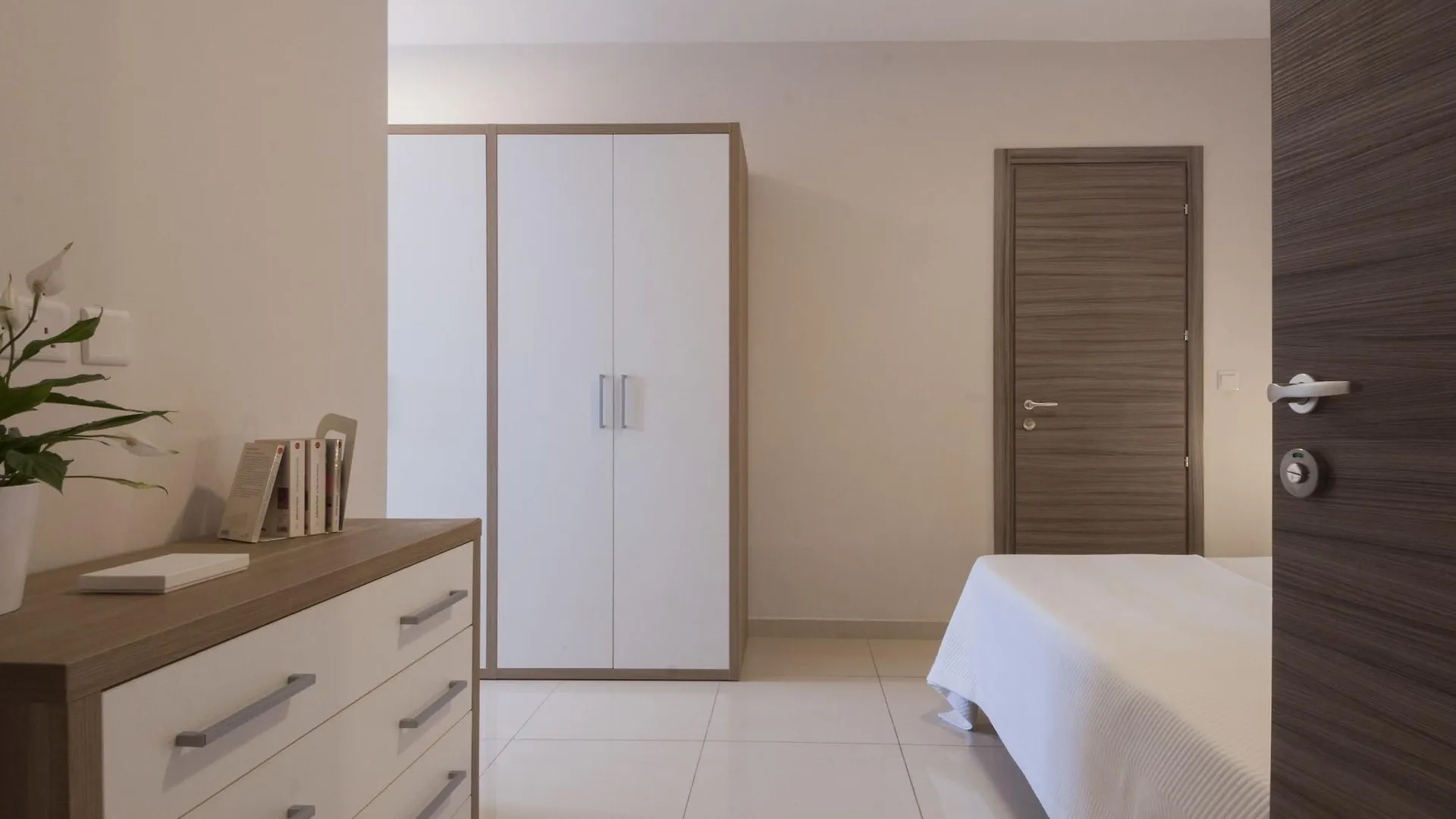 Blubay Apartments By St Hotels Gzira Μάλτα