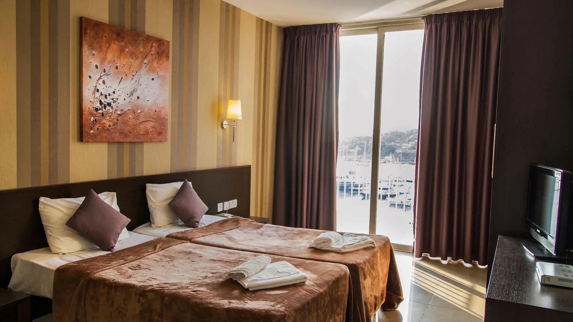 Ξενοδοχείο με διαμερίσματα Blubay Apartments By St Hotels Gzira