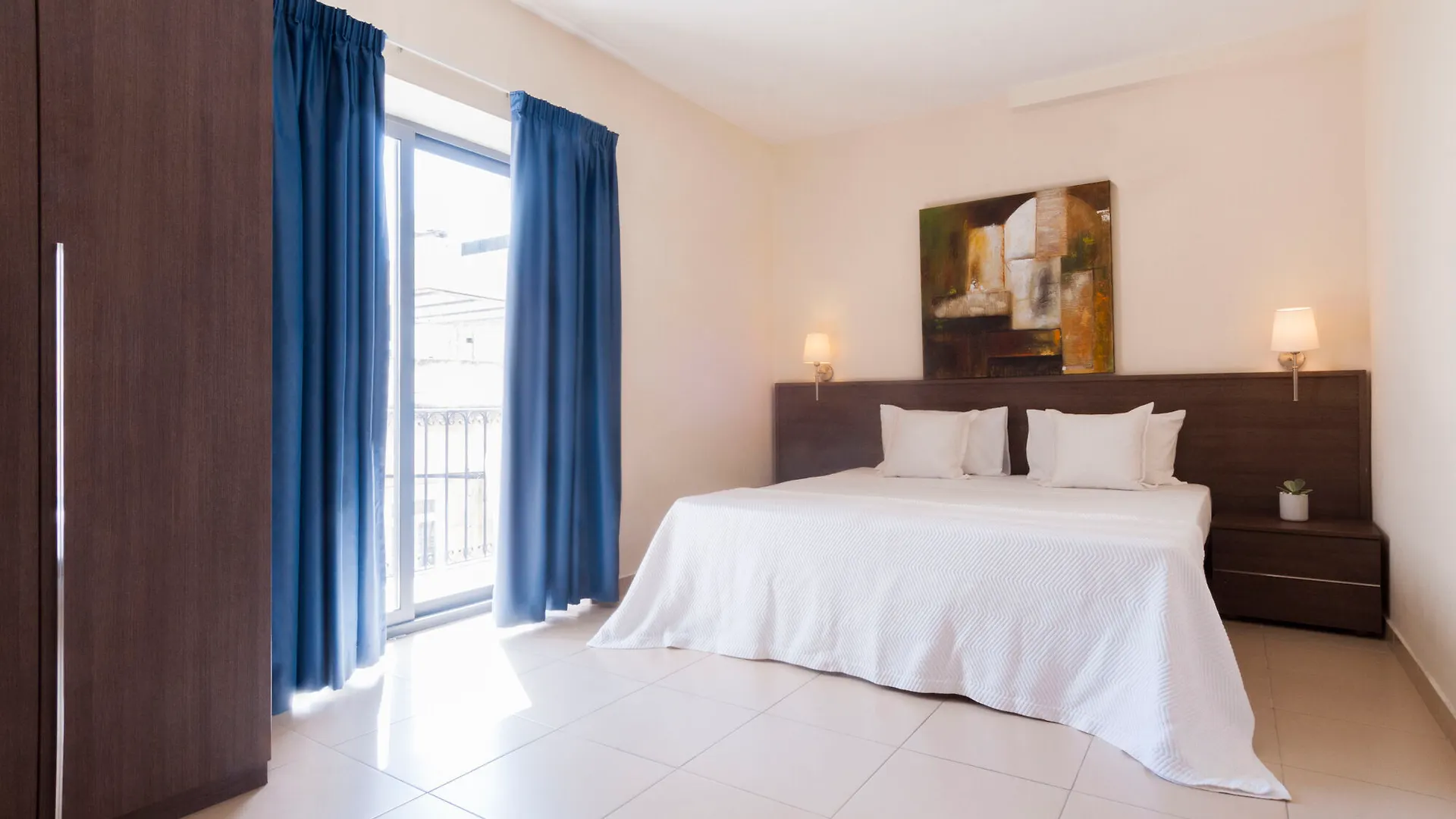 Blubay Apartments By St Hotels Gzira 3*,